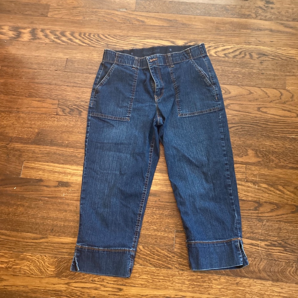 Gloria Vanderbilt  Blue Jean Denim Capris Size 6